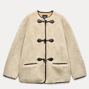 ZARA Faux Fur Toggle Coat – Size XS (Relaxed Fit)